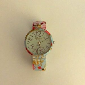 Flower watch with elastic band.